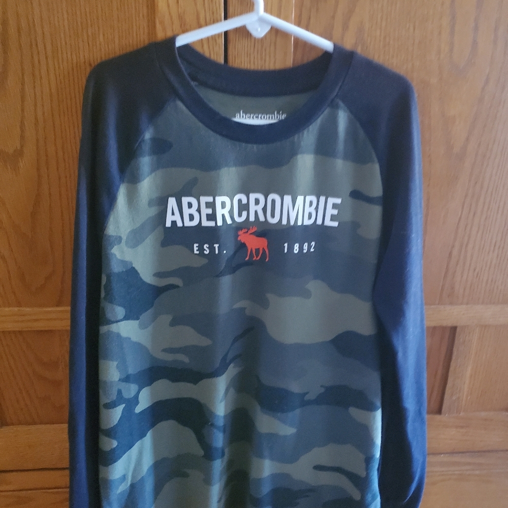 Abercrombie Kids long sleeve T Shirt BOGO